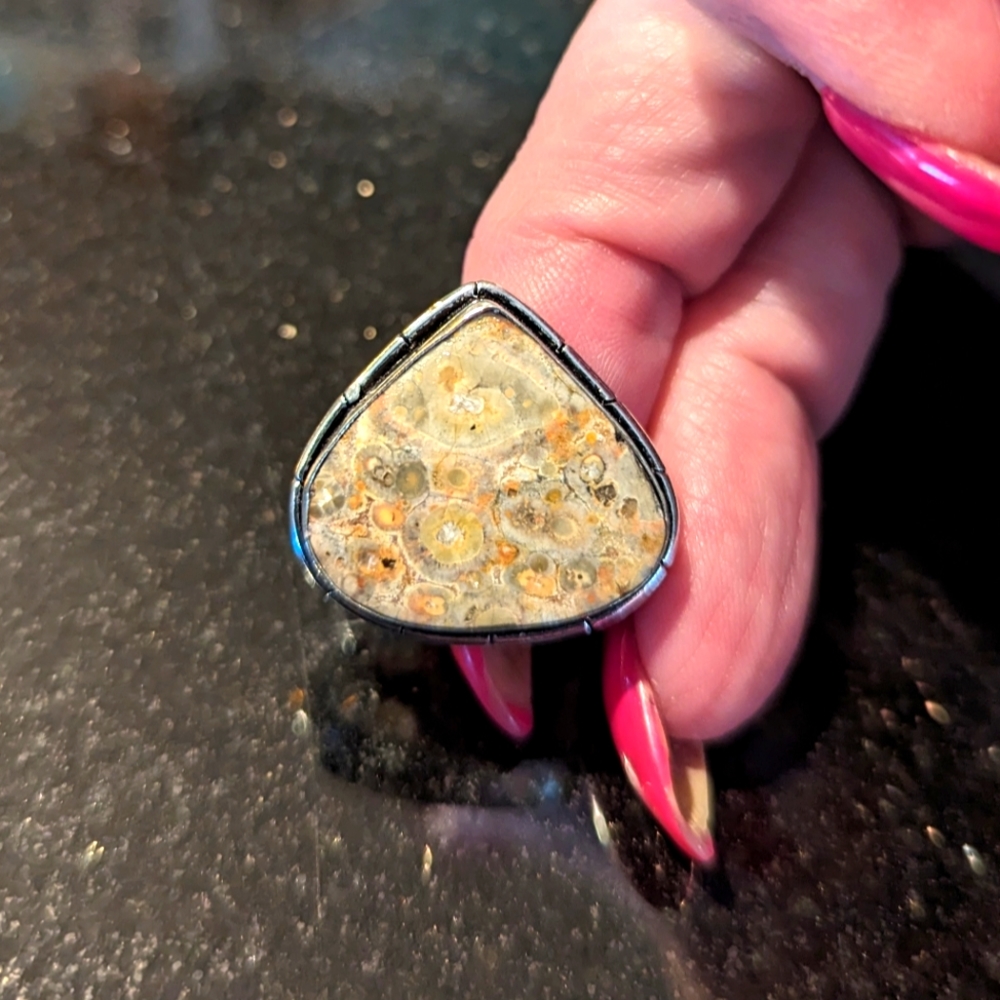 Unique Stone Ring - image 2